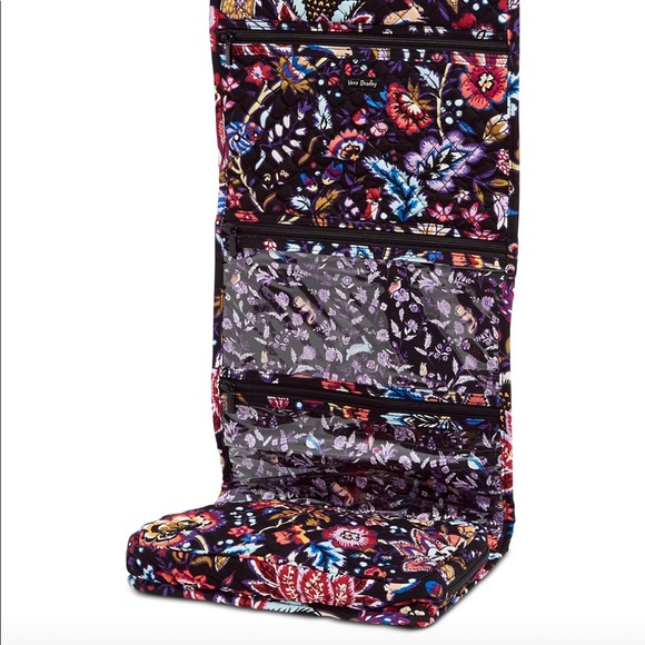 Vera Bradley Handbags - Vera Bradley Hanging Travel Organizer NWT